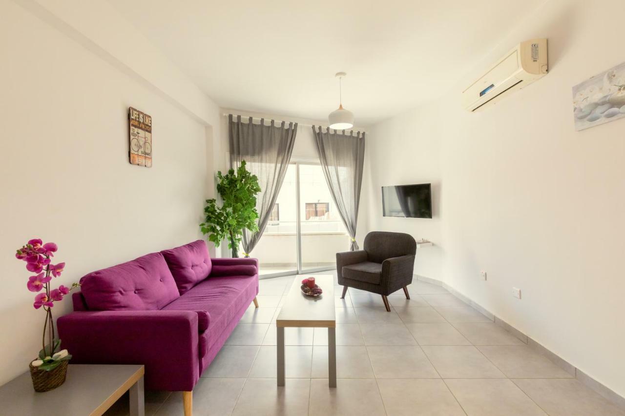 Savvas City Centre Flat Ларнака Екстер'єр фото